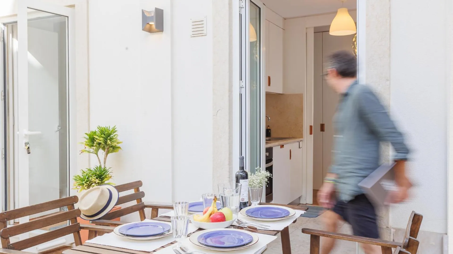 Lisbon Sunny Terrace Lapa Santos Apartment Portugal