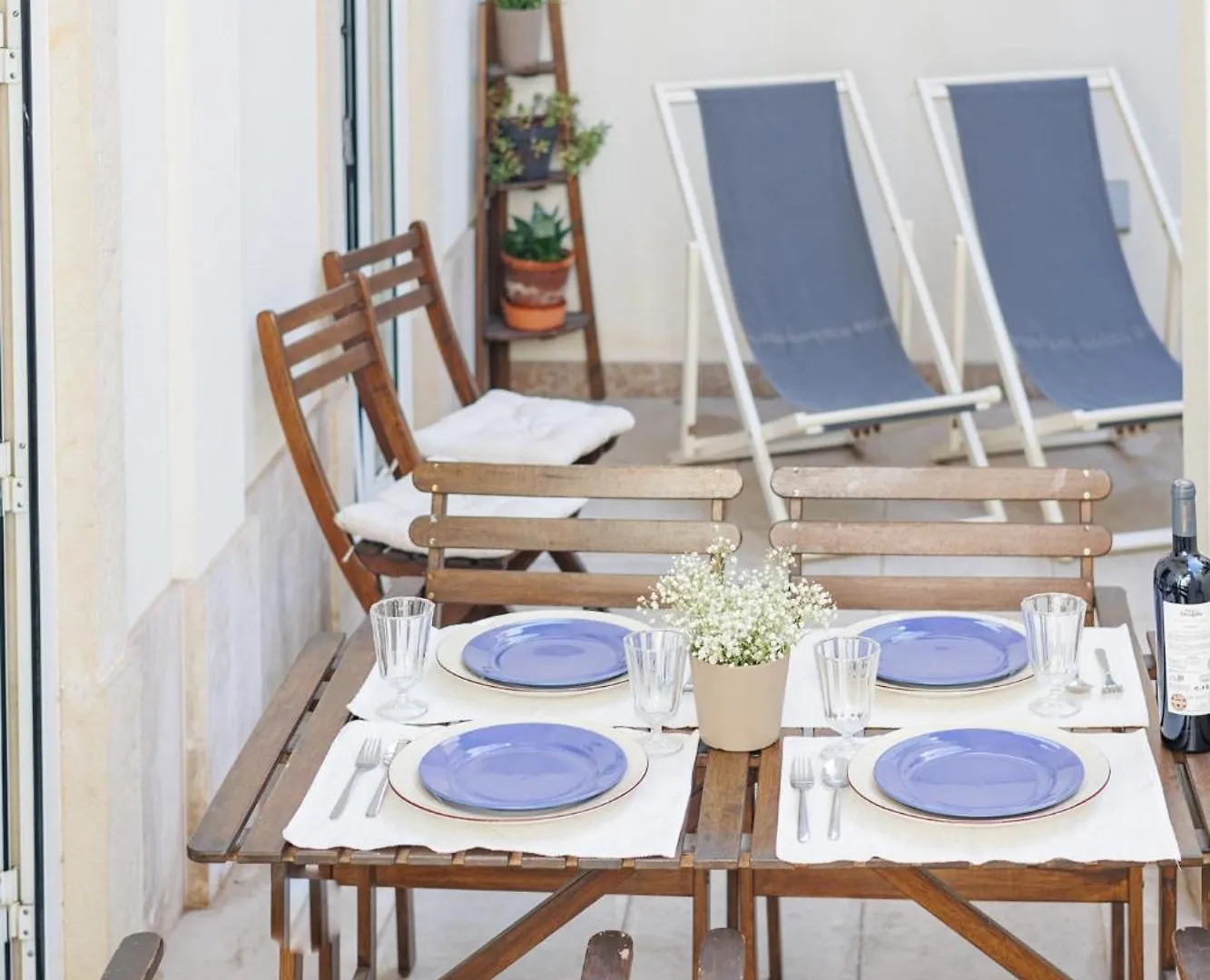 Lisbon Sunny Terrace Lapa Santos Apartment