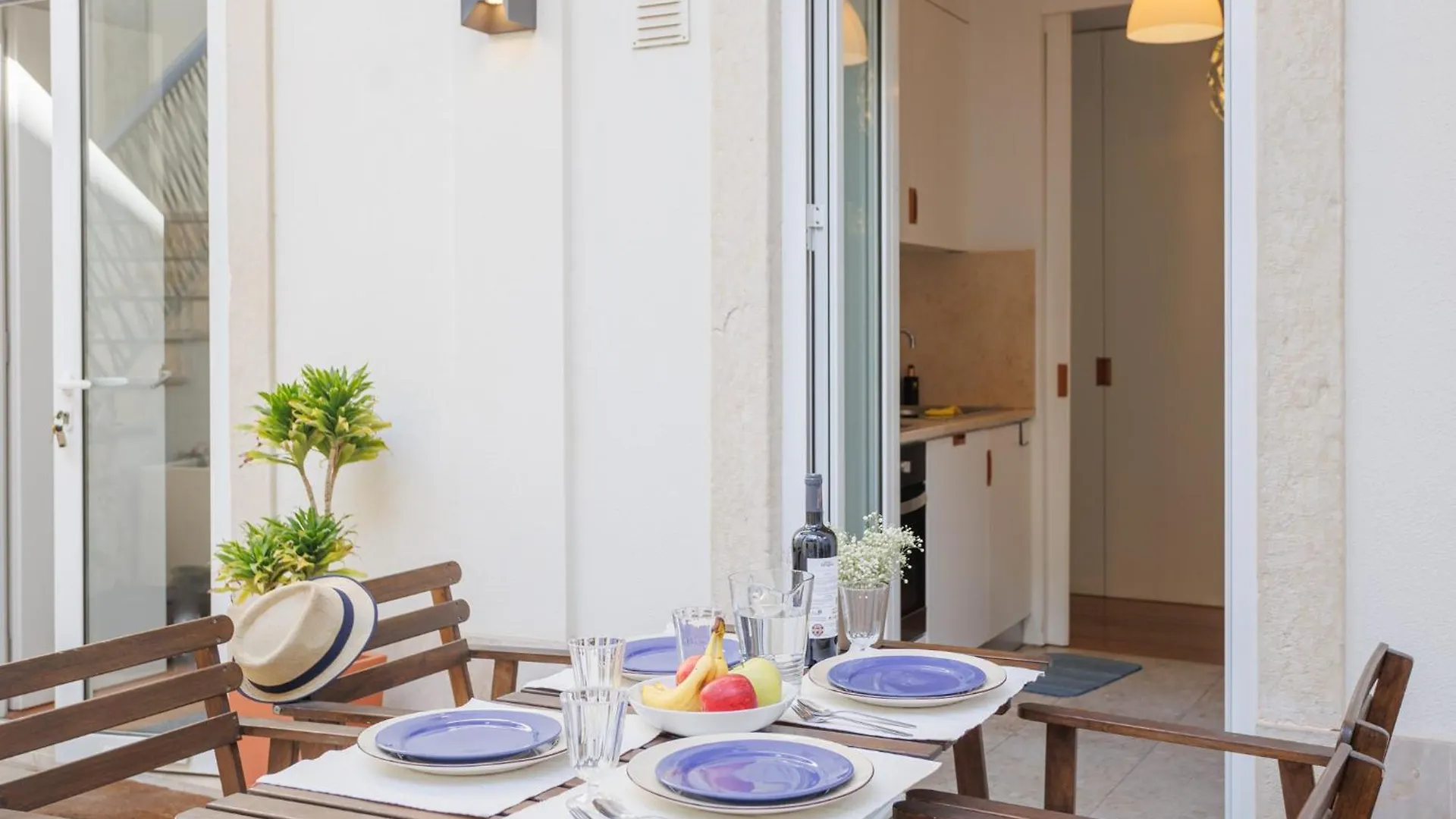 Lisbon Sunny Terrace Lapa Santos Διαμέρισμα Πορτογαλία
