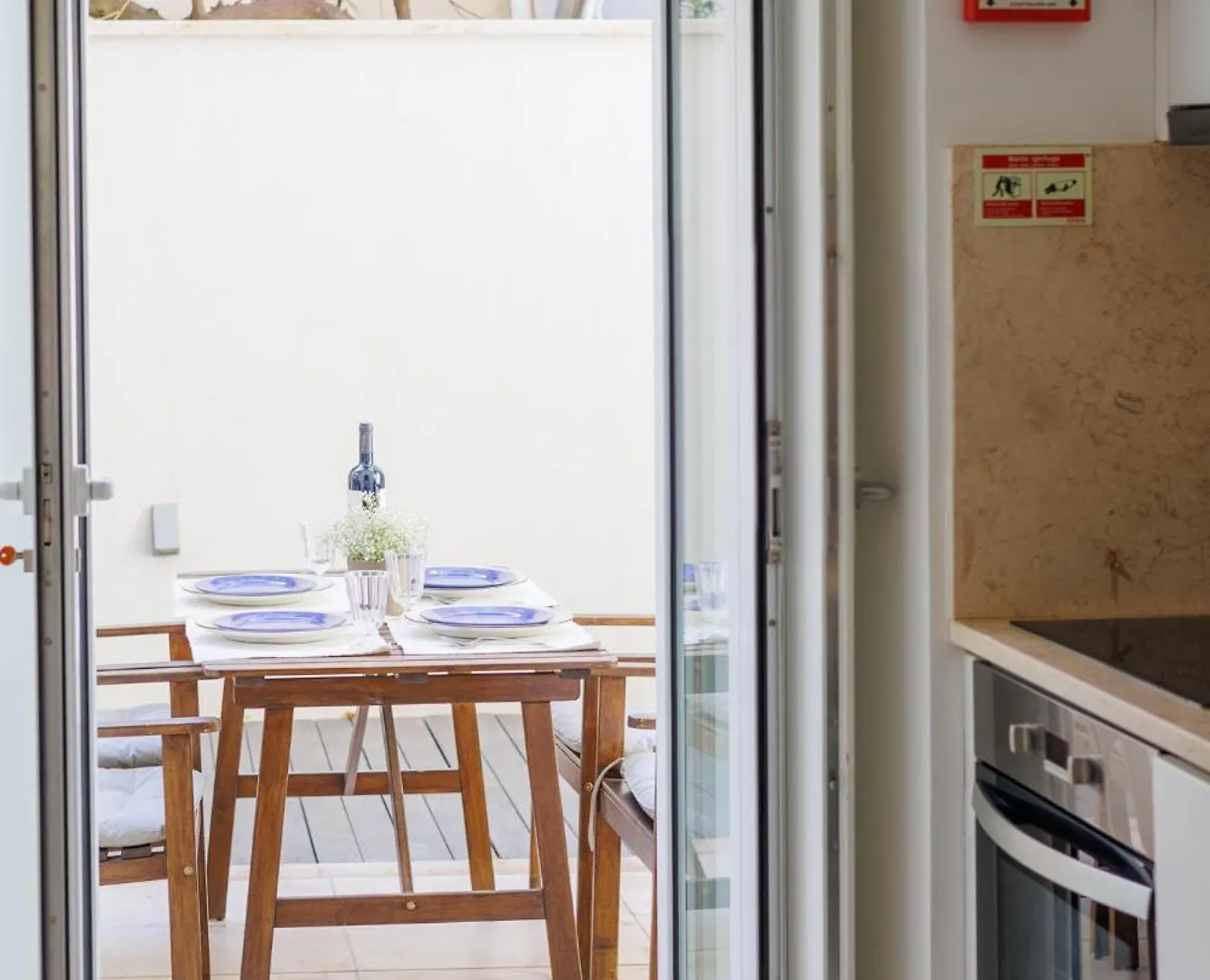 Lisbon Sunny Terrace Lapa Santos Διαμέρισμα